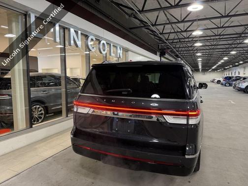 2023 Lincoln Navigator Reserve