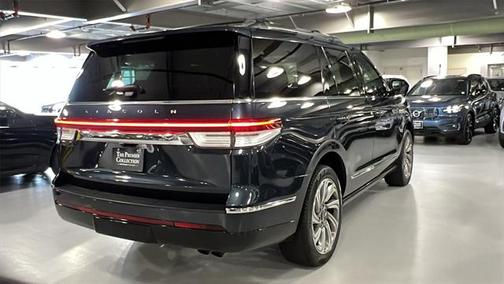 2022 Lincoln Navigator Reserve