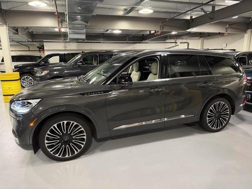 2024 Lincoln Aviator Black Label AWD