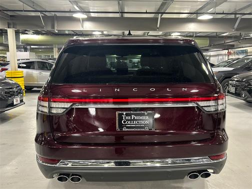 2022 Lincoln Aviator Standard AWD