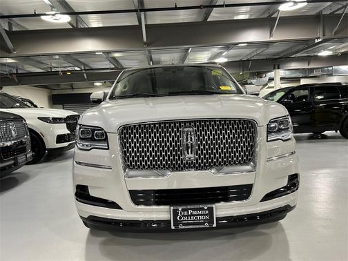 2023 Lincoln Navigator Reserve