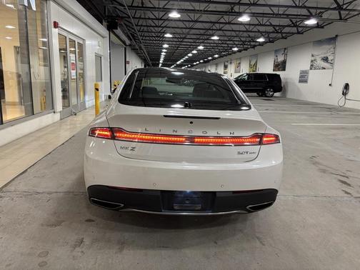 2017 Lincoln MKZ Reserve I