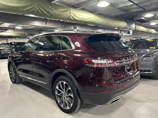 2023 Lincoln Nautilus Reserve