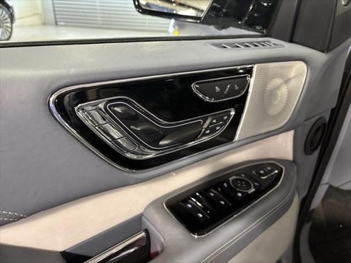 2023 Lincoln Navigator Black Label