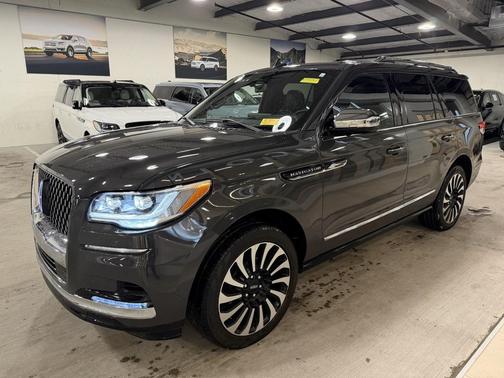 2023 Lincoln Navigator Black Label