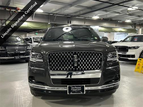 2023 Lincoln Navigator Black Label