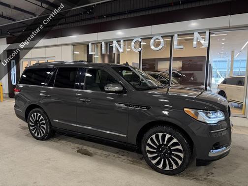 2023 Lincoln Navigator Black Label