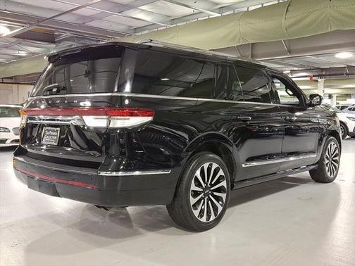 2022 Lincoln Navigator Reserve