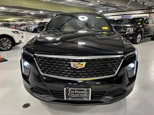 2024 Cadillac XT4 Luxury