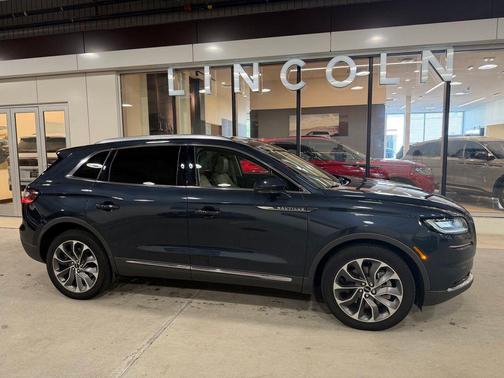 Flight Blue Metallic Clearcoat 2023 Lincoln Nautilus Reserve
