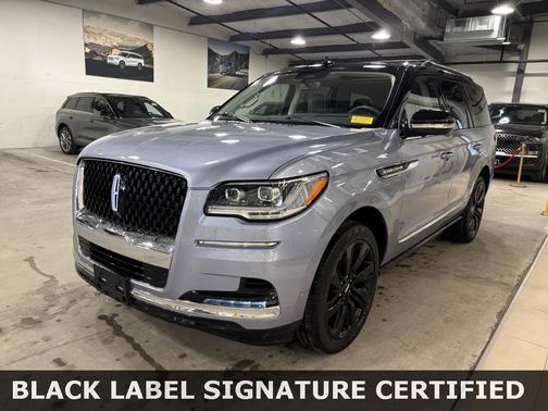 2023 Lincoln Navigator Black Label