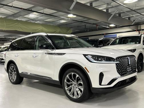 2025 Lincoln Aviator Reserve AWD