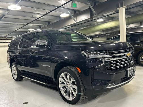 2023 Chevrolet Suburban Premier