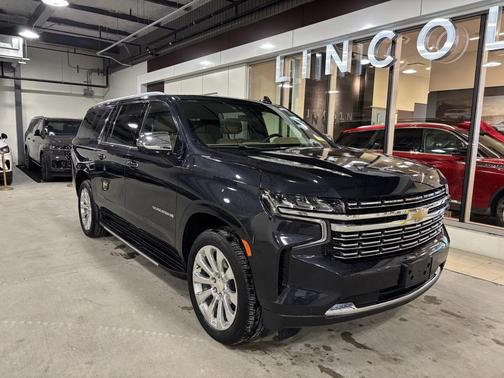 2023 Chevrolet Suburban Premier