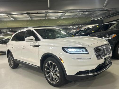 2023 Lincoln Nautilus Reserve