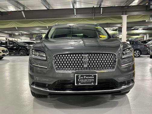 ASHER GRAY MET CC 2022 Lincoln Nautilus Reserve