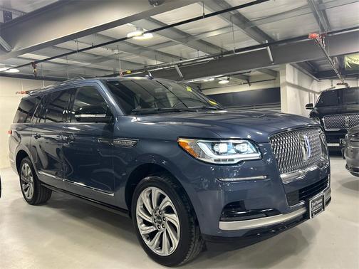 2023 Lincoln Navigator Reserve