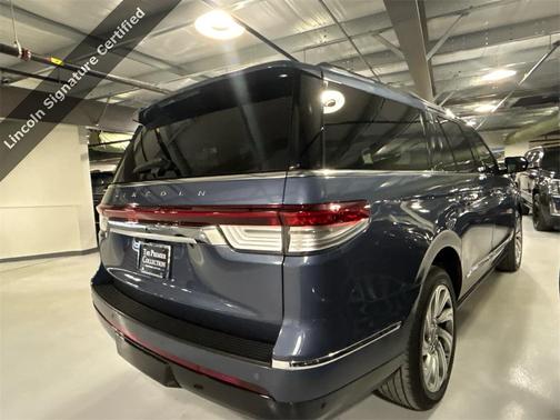 2023 Lincoln Navigator Reserve