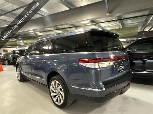2023 Lincoln Navigator Reserve