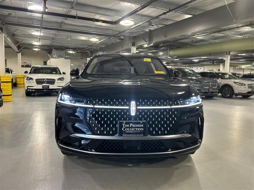 2025 Lincoln Nautilus Reserve