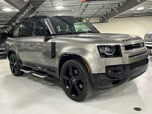 2024 Land Rover Defender 130 P400 X-Dynamic SE