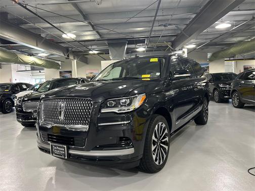 2022 Lincoln Navigator Reserve