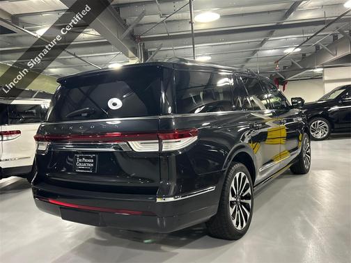 2022 Lincoln Navigator Reserve