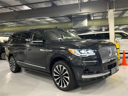 2022 Lincoln Navigator Reserve