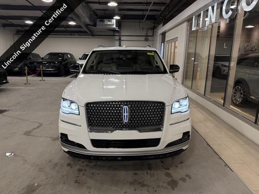 2022 Lincoln Navigator Reserve