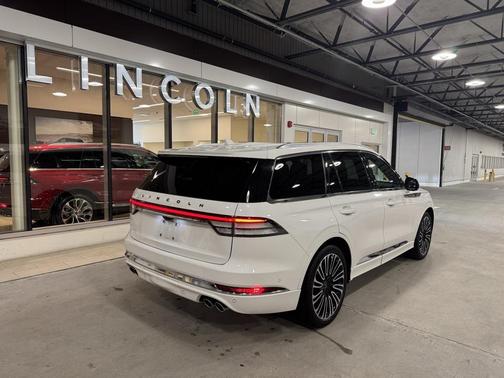 2023 Lincoln Aviator Black Label AWD