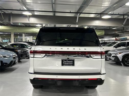 2022 Lincoln Navigator Black Label