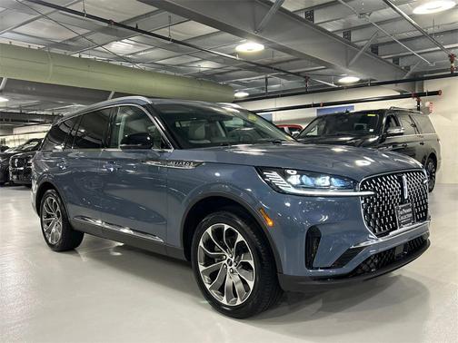 2025 Lincoln Aviator Reserve AWD