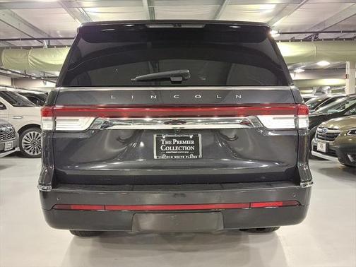 2022 Lincoln Navigator Reserve