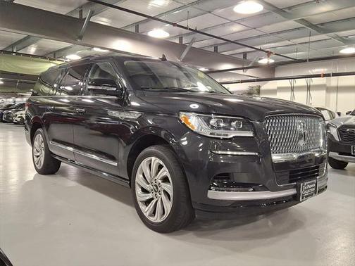 2022 Lincoln Navigator Reserve