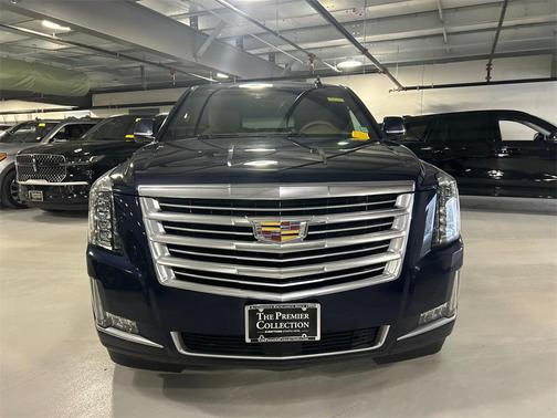2017 Cadillac Escalade ESV Platinum
