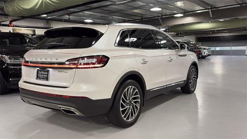 2019 Lincoln Nautilus Reserve