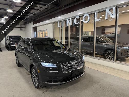 2023 Lincoln Nautilus Reserve