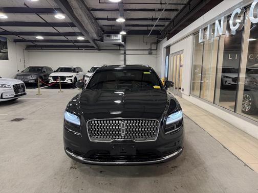 2023 Lincoln Nautilus Reserve