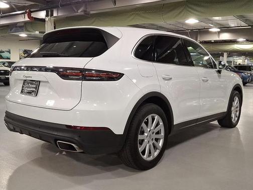 2021 Porsche Cayenne Base
