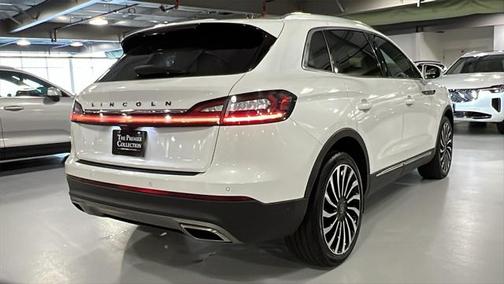 2022 Lincoln Nautilus Black Label