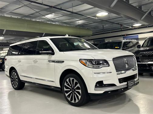 2022 Lincoln Navigator Reserve