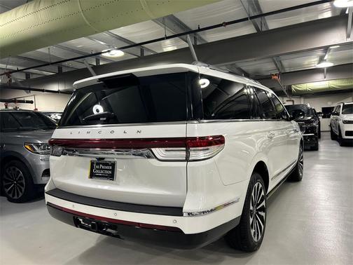 2022 Lincoln Navigator Reserve