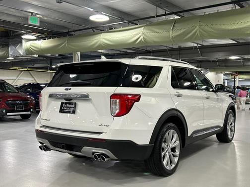 2021 Ford Explorer Platinum