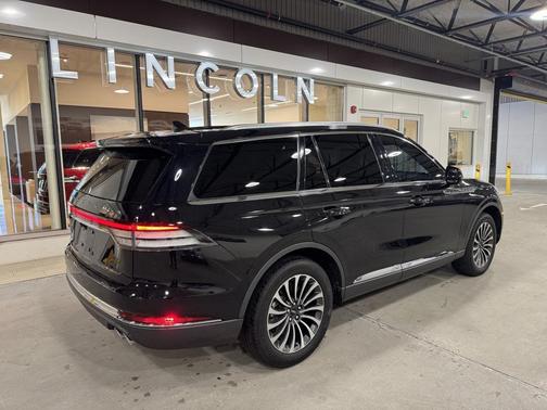 2022 Lincoln Aviator Reserve AWD