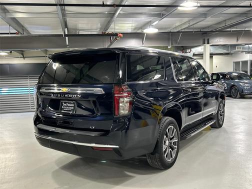 2023 Chevrolet Suburban LT