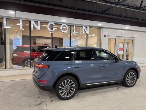 2023 Lincoln Corsair Reserve