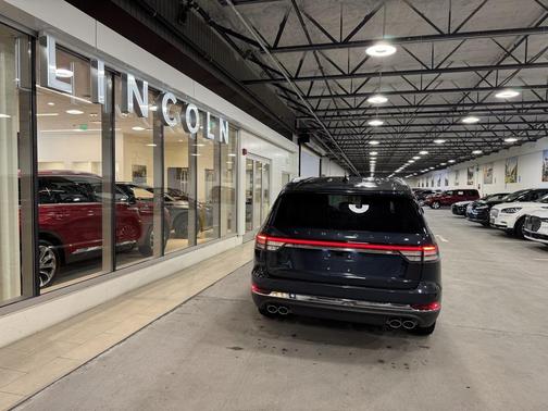 2023 Lincoln Aviator Reserve AWD