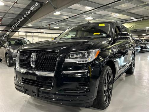 2022 Lincoln Navigator Reserve
