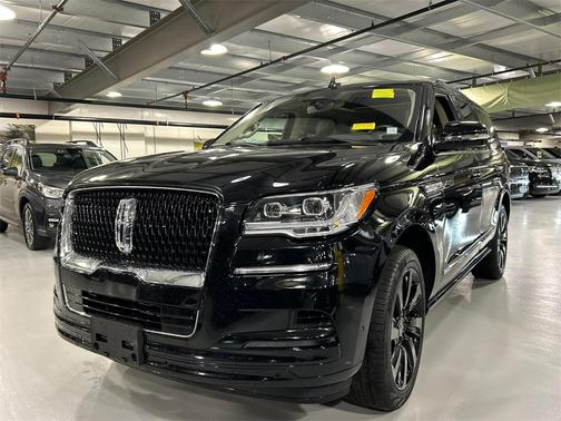 2022 Lincoln Navigator Reserve