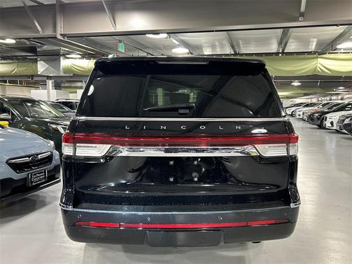 2022 Lincoln Navigator Reserve